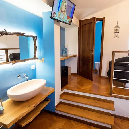 Mandrioli Cecina (Livorno)